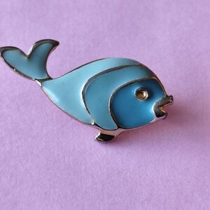 4/$50⭐️ Blue Fish Enamel Brooch Pin